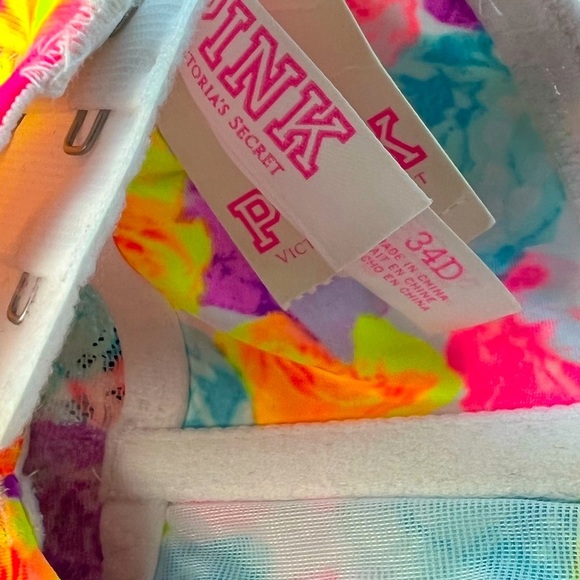 Pink Victoria’s Secret Push Up Bustier with Roses and Lace Underwire Bra 34D - Picture 4 of 8